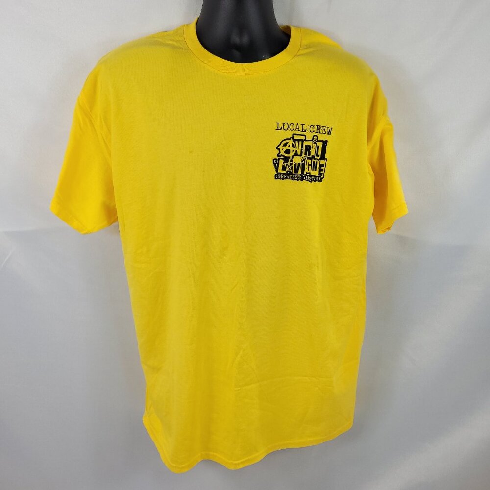 Avril Lavigne Local Crew Yellow T-Shirt NWOT Greatest Hits Tour Mens size XL